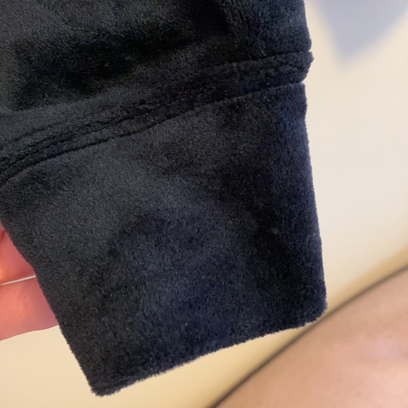 AE “Ahh-mazingly soft” joggers SM short - Picture 5 of 10